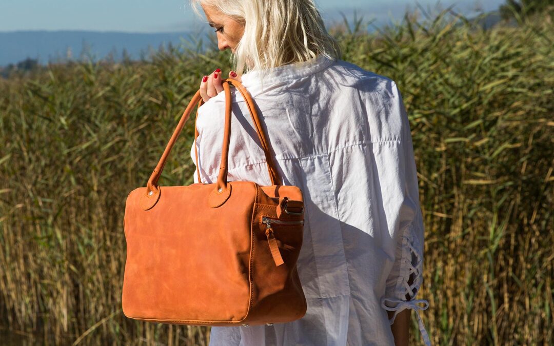 Leder trifft Design – Sattlerei Fiona Losinger auf der in&out Messe